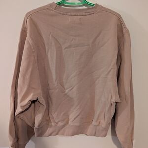 Brunette The Label🇨🇦 Tan Crewneck Sweater with Classic Design